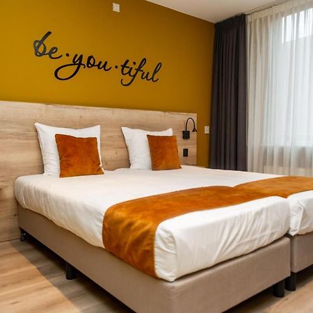 Hotel Onder De Linden Роден Экстерьер фото