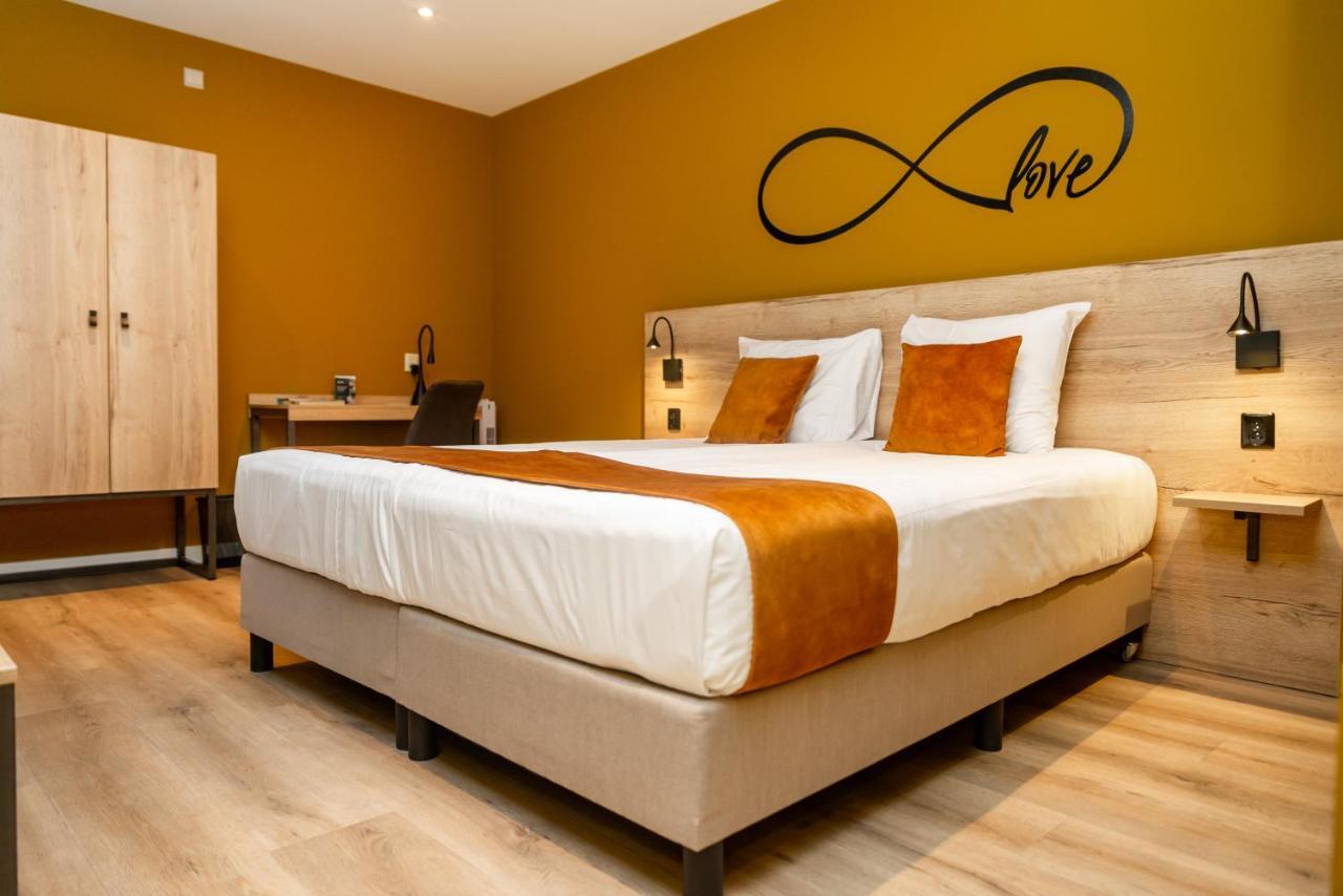 Hotel Onder De Linden Роден Экстерьер фото