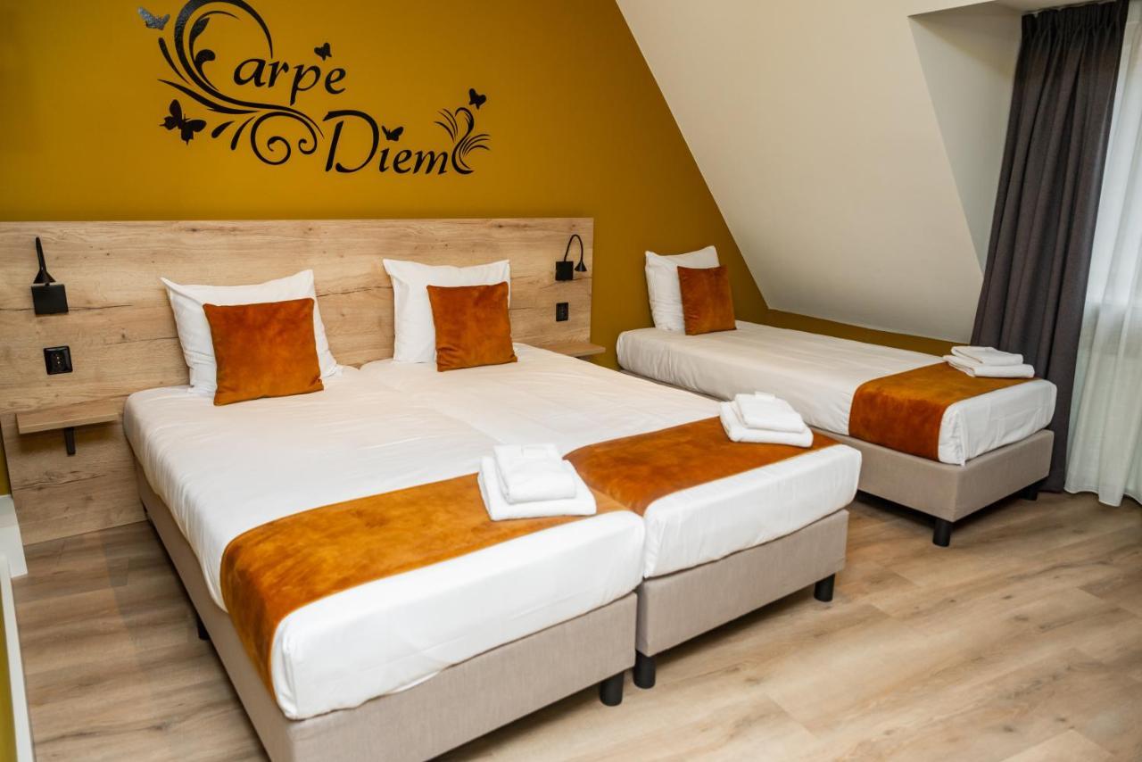 Hotel Onder De Linden Роден Экстерьер фото