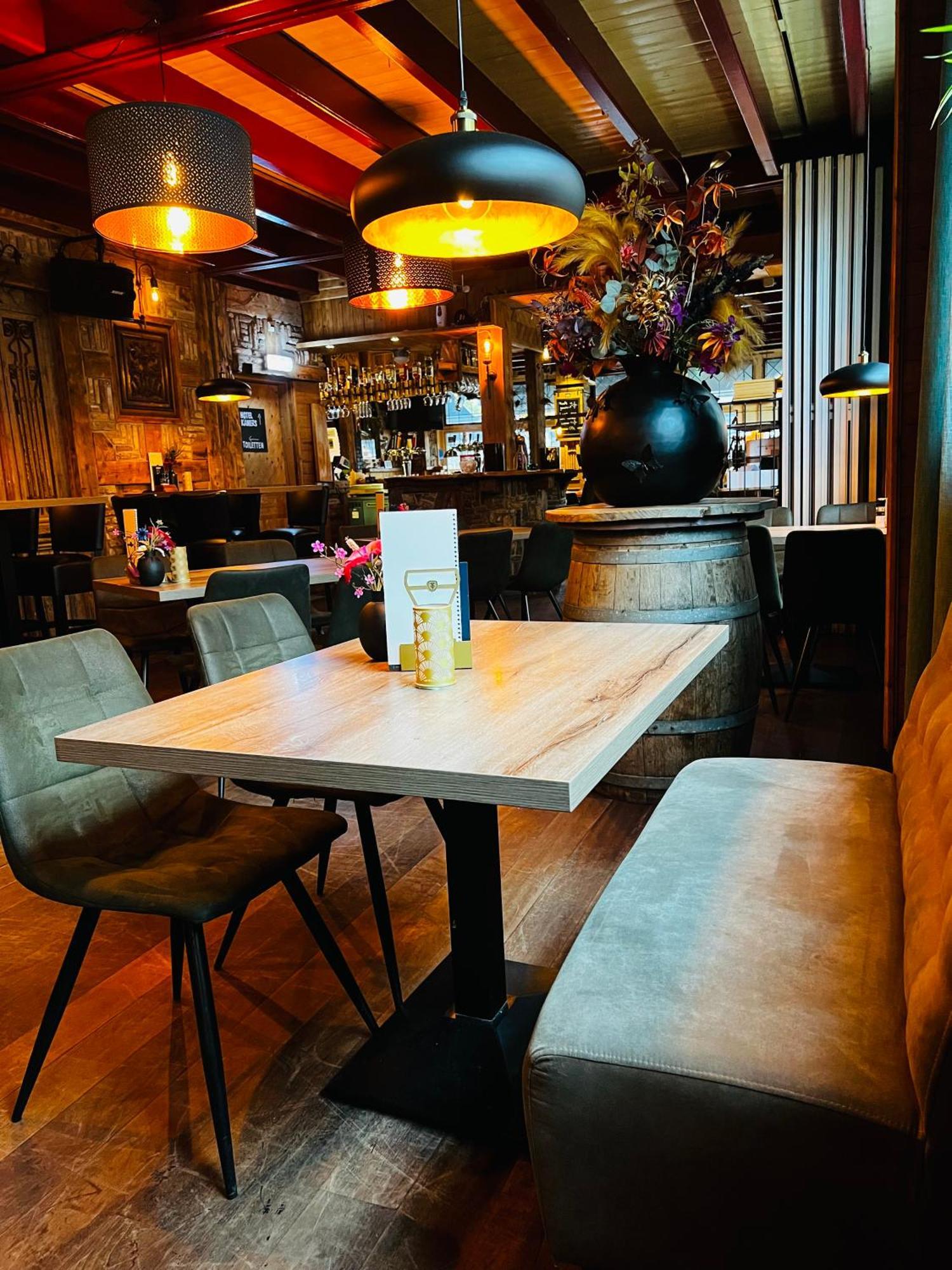 Hotel Onder De Linden Роден Экстерьер фото